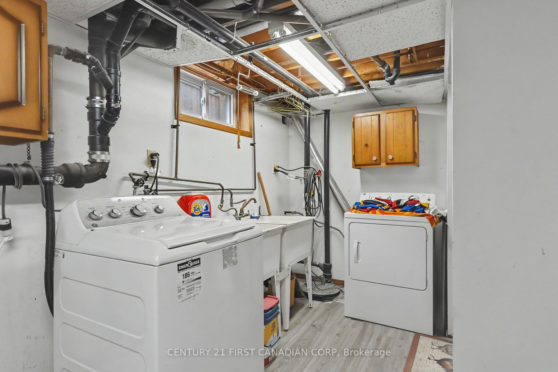 Photo 32 of 44 Dale Drive, Thames Centre, Dorchester — HOMEH