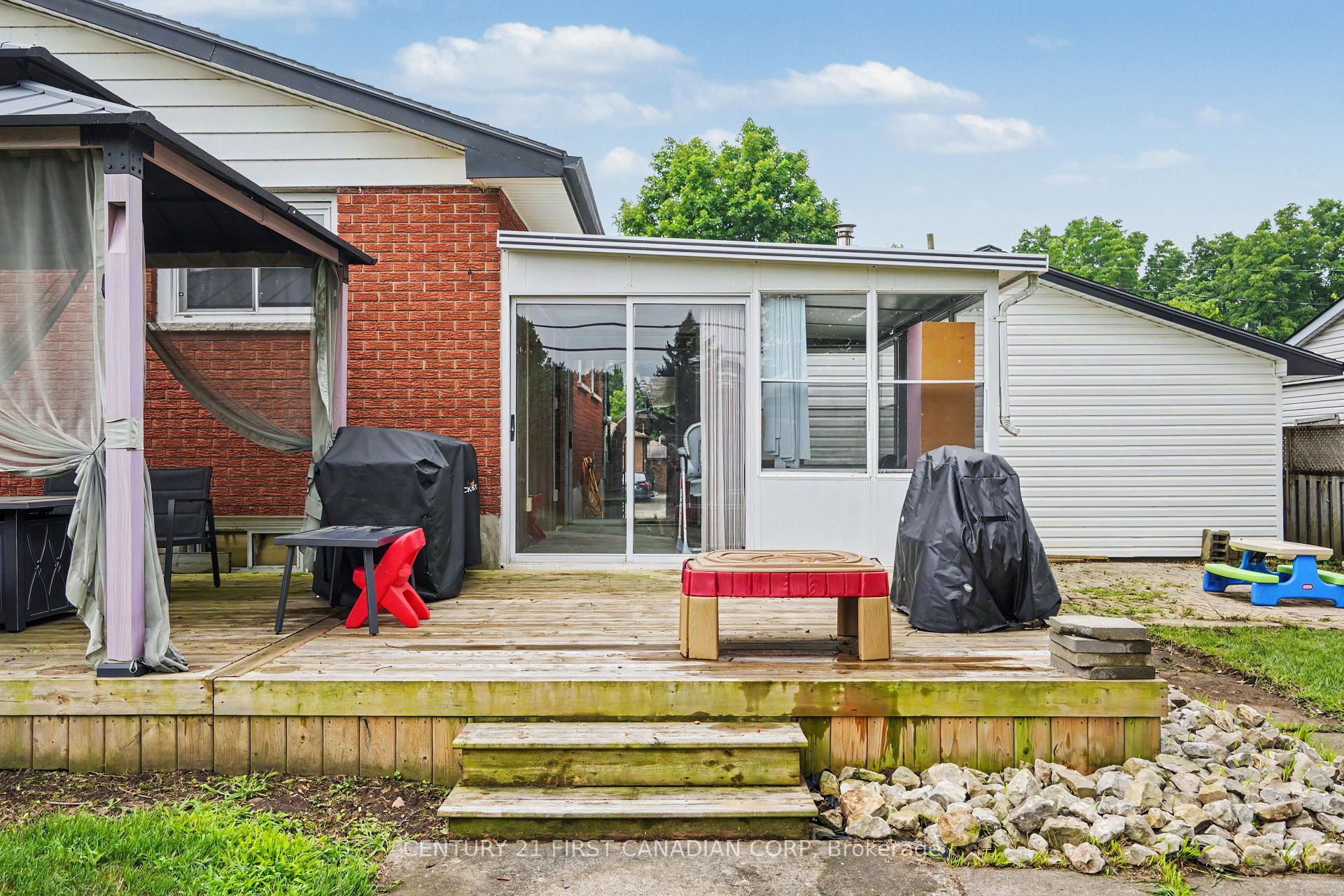 Photo 39 of 44 Dale Drive, Thames Centre, Dorchester — HOMEH