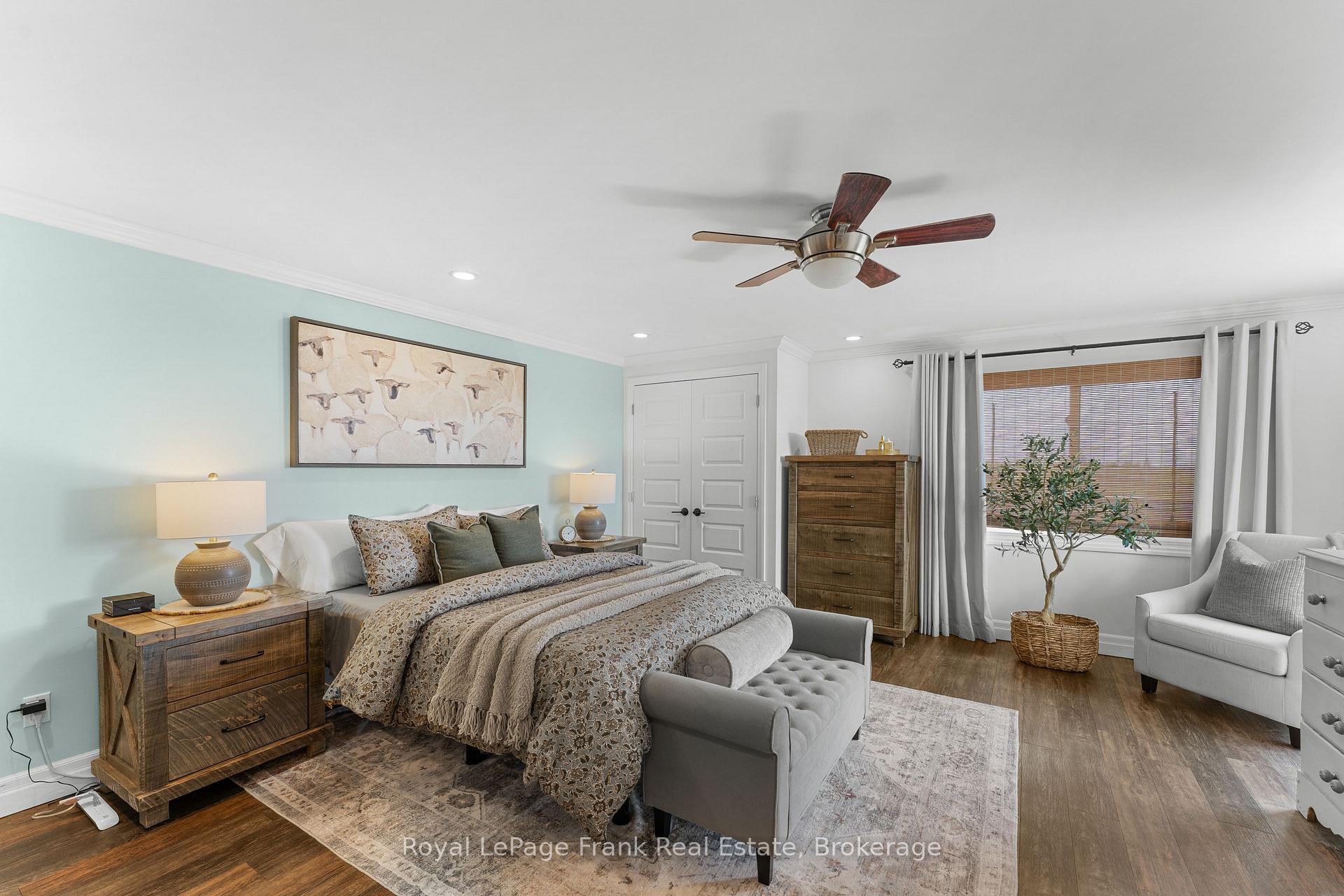 Photo 27 of 215 Francis Street, Kawartha Lakes, Fenelon Falls — HOMEH