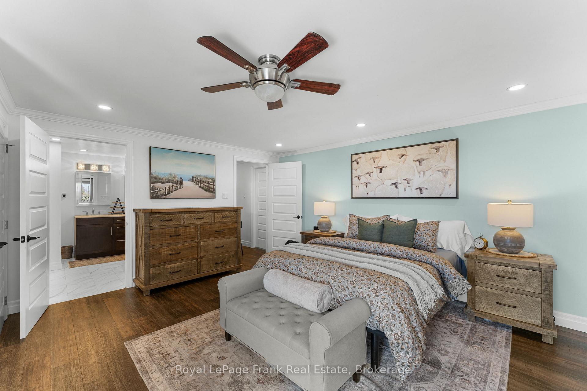 Photo 29 of 215 Francis Street, Kawartha Lakes, Fenelon Falls — HOMEH