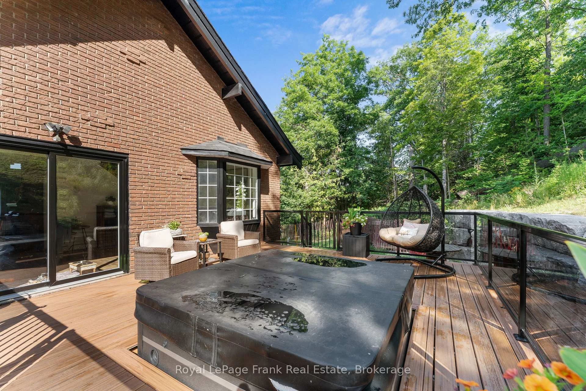Photo 44 of 215 Francis Street, Kawartha Lakes, Fenelon Falls — HOMEH