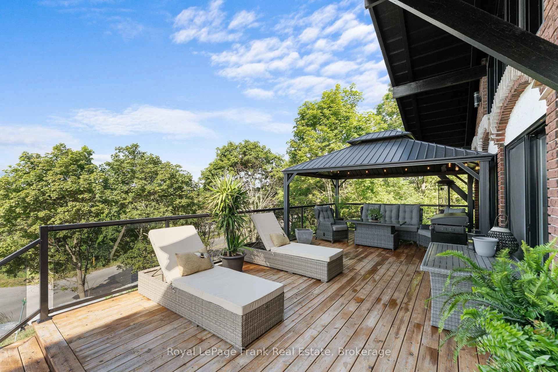 Photo 64 of 215 Francis Street, Kawartha Lakes, Fenelon Falls — HOMEH