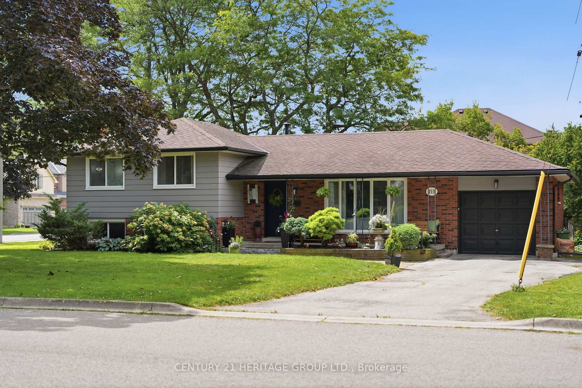 Photo 7 of 314 Harmony Road, Hamilton, Ancaster — HOMEH
