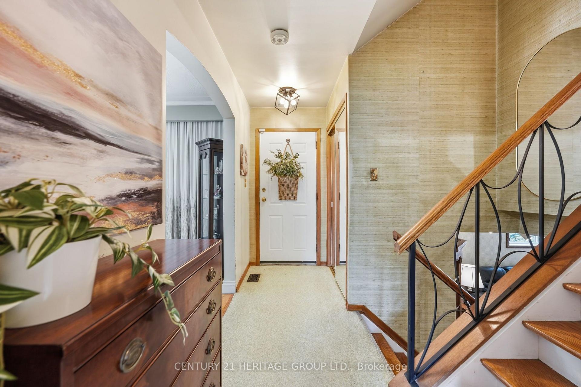Photo 14 of 314 Harmony Road, Hamilton, Ancaster — HOMEH