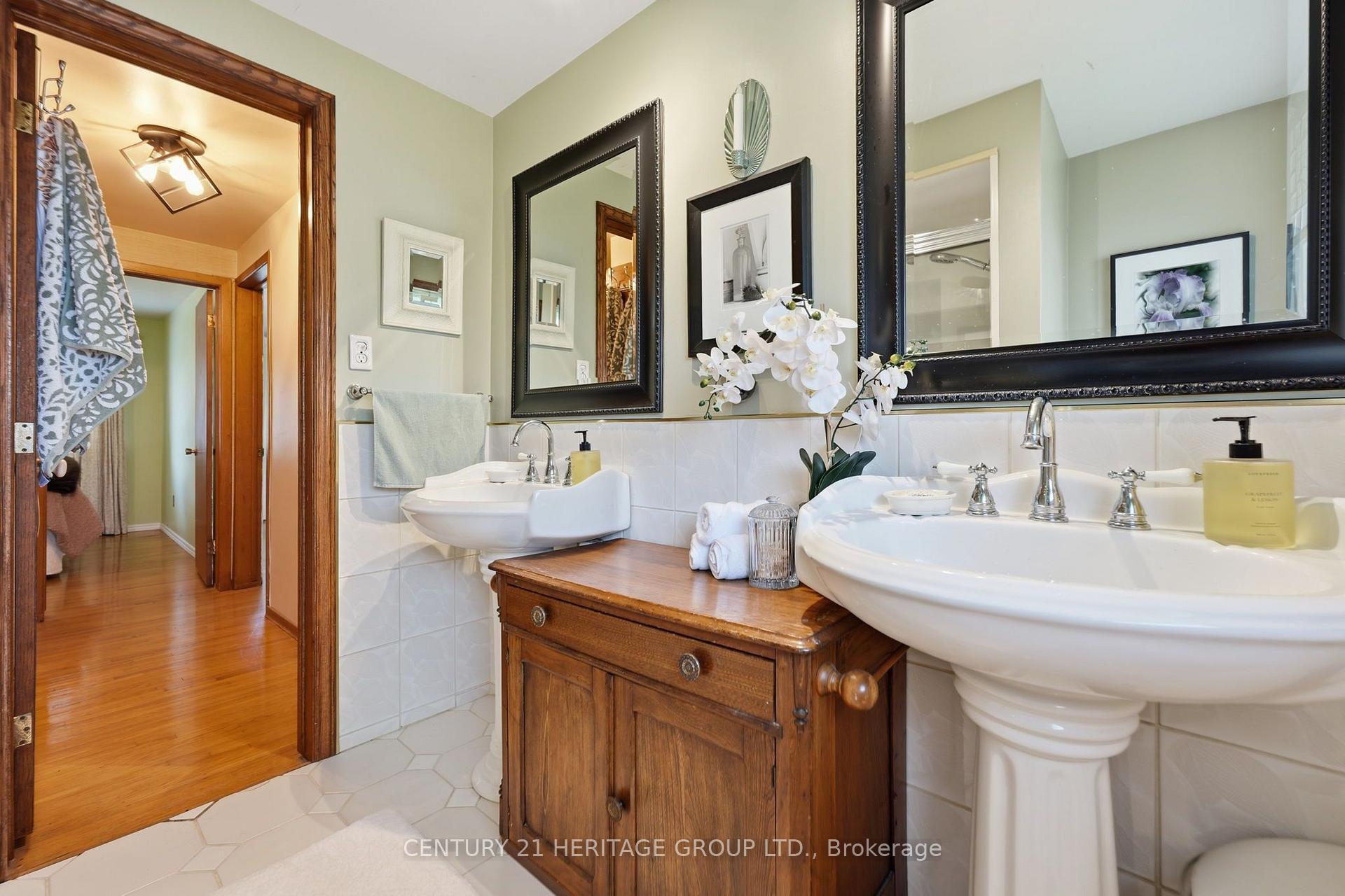 Photo 29 of 314 Harmony Road, Hamilton, Ancaster — HOMEH