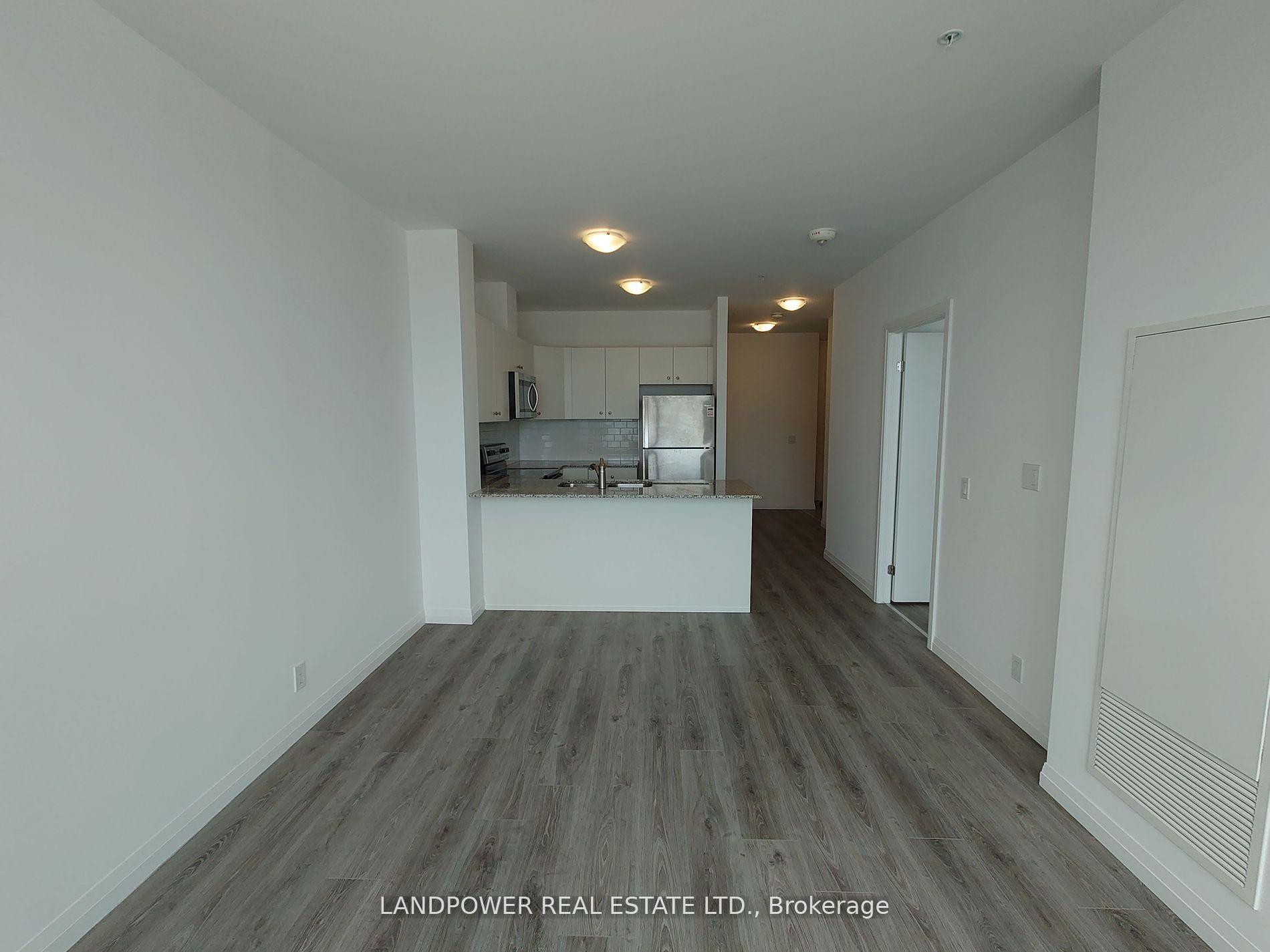 Photo 7 of Unit 910, 104 Garment Street, Kitchener, Cherry Hill — HOMEH