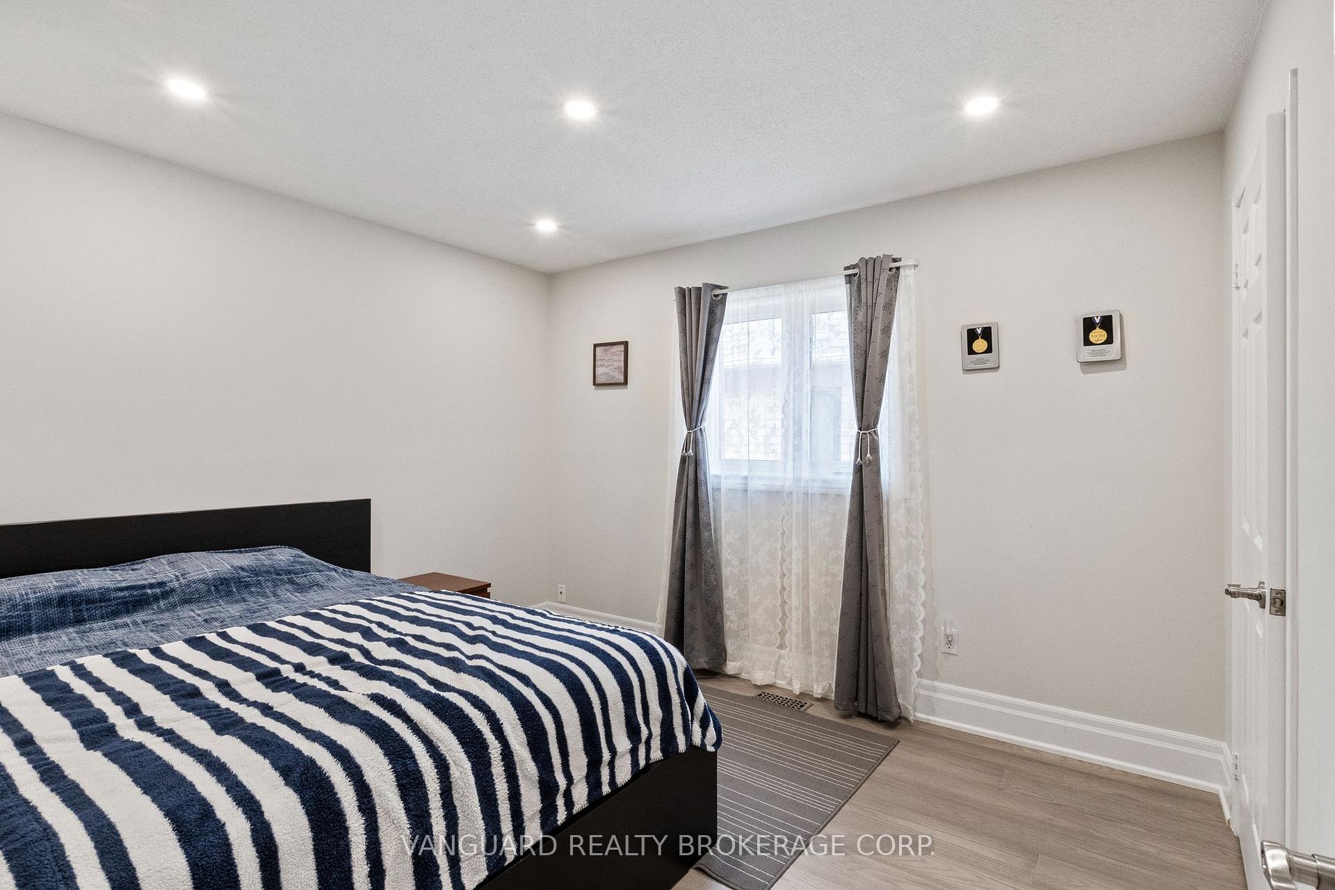Photo 28 of 84 Sapphire Drive, Richmond Hill, Rouge Woods — HOMEH