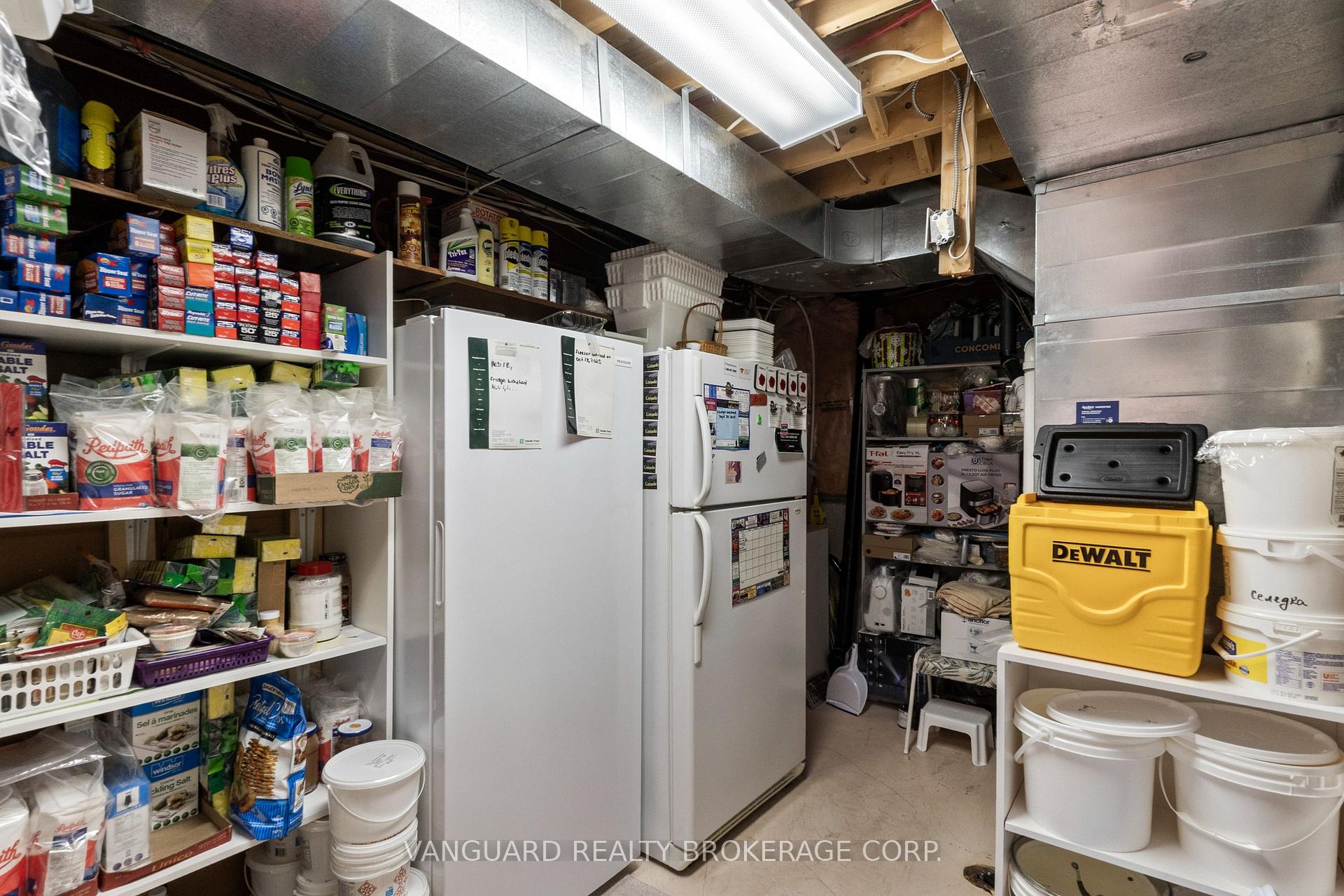 Photo 40 of 84 Sapphire Drive, Richmond Hill, Rouge Woods — HOMEH