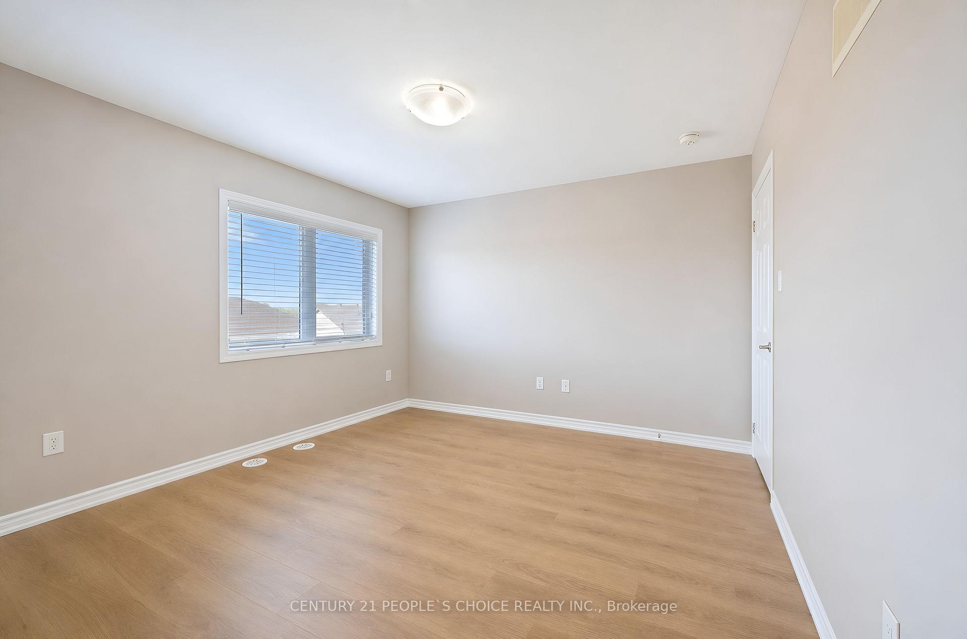 Photo 34 of 52 Stewardship Road, Brampton, Northwest Brampton — HOMEH