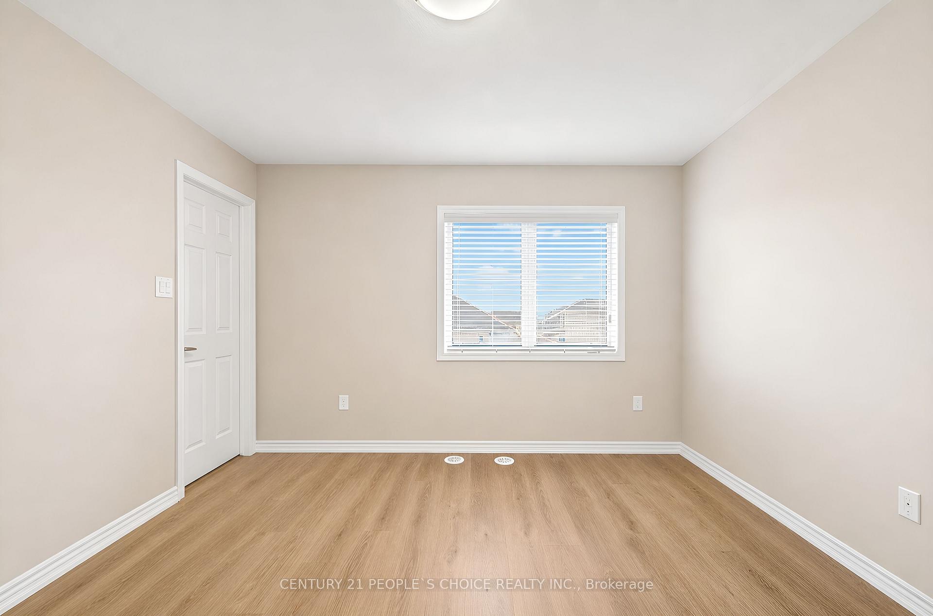 Photo 37 of 52 Stewardship Road, Brampton, Northwest Brampton — HOMEH