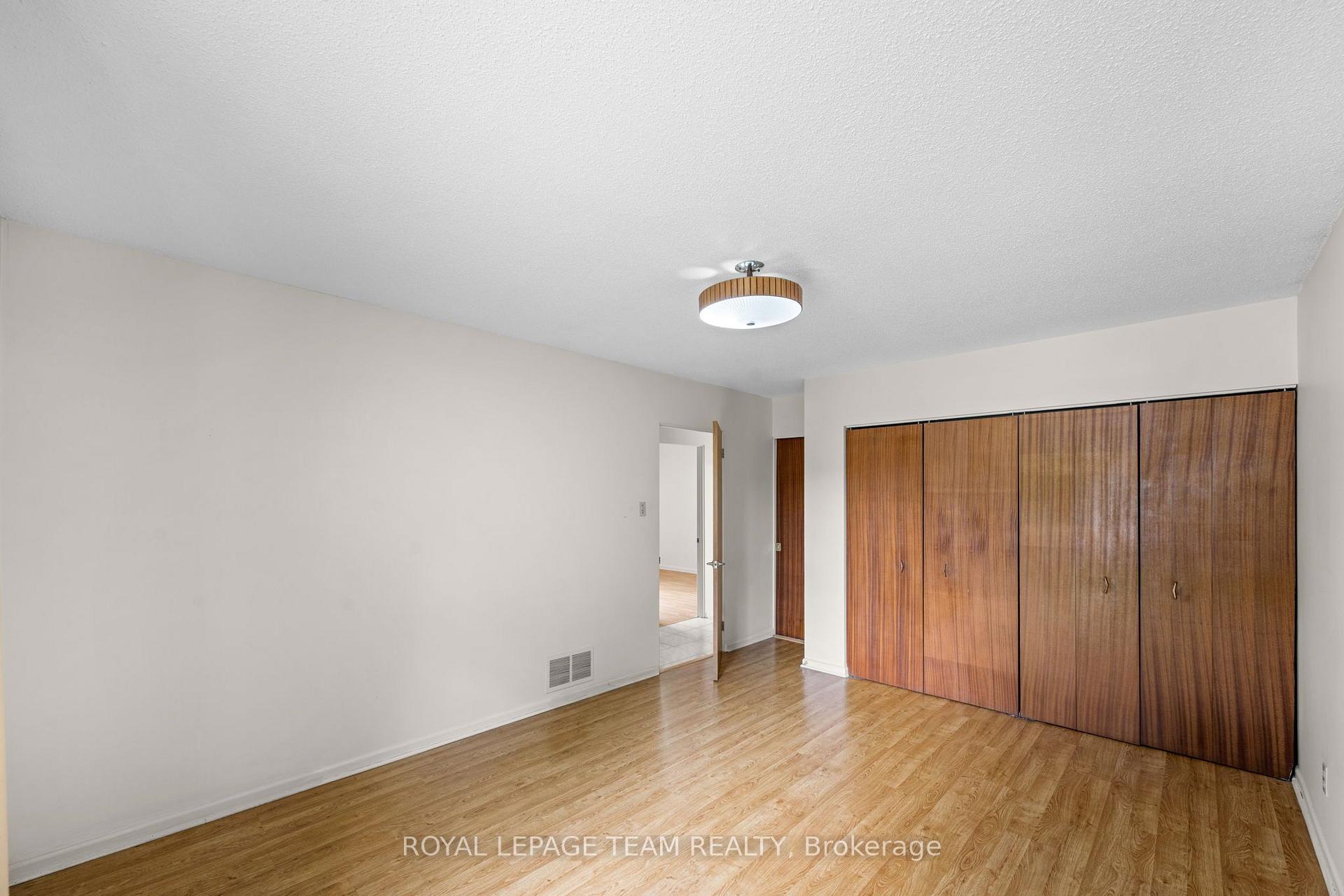 Photo 18 of 1380 Marchand Street, Ottawa, Cyrville Rd./Industrial Park — HOMEH
