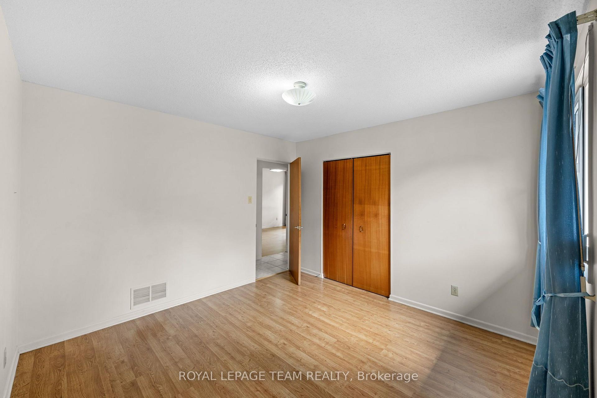 Photo 20 of 1380 Marchand Street, Ottawa, Cyrville Rd./Industrial Park — HOMEH