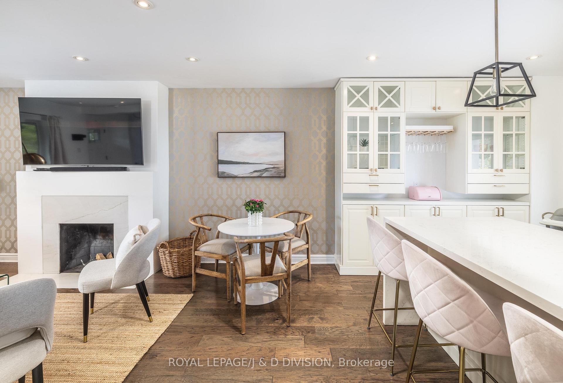 Photo 15 of 6 Lankin Boulevard, Toronto, Danforth Village-East York — HOMEH