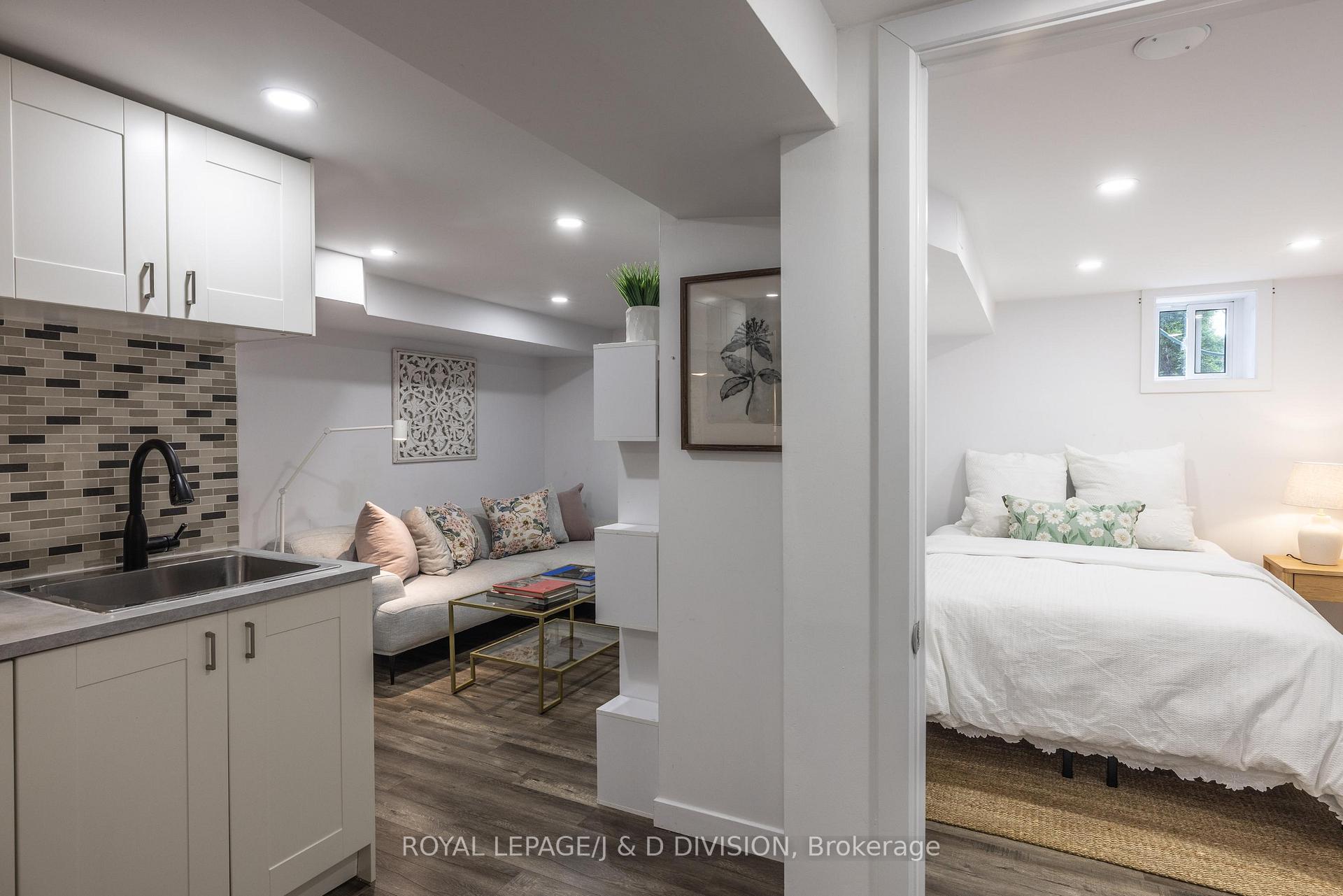 Photo 41 of 6 Lankin Boulevard, Toronto, Danforth Village-East York — HOMEH
