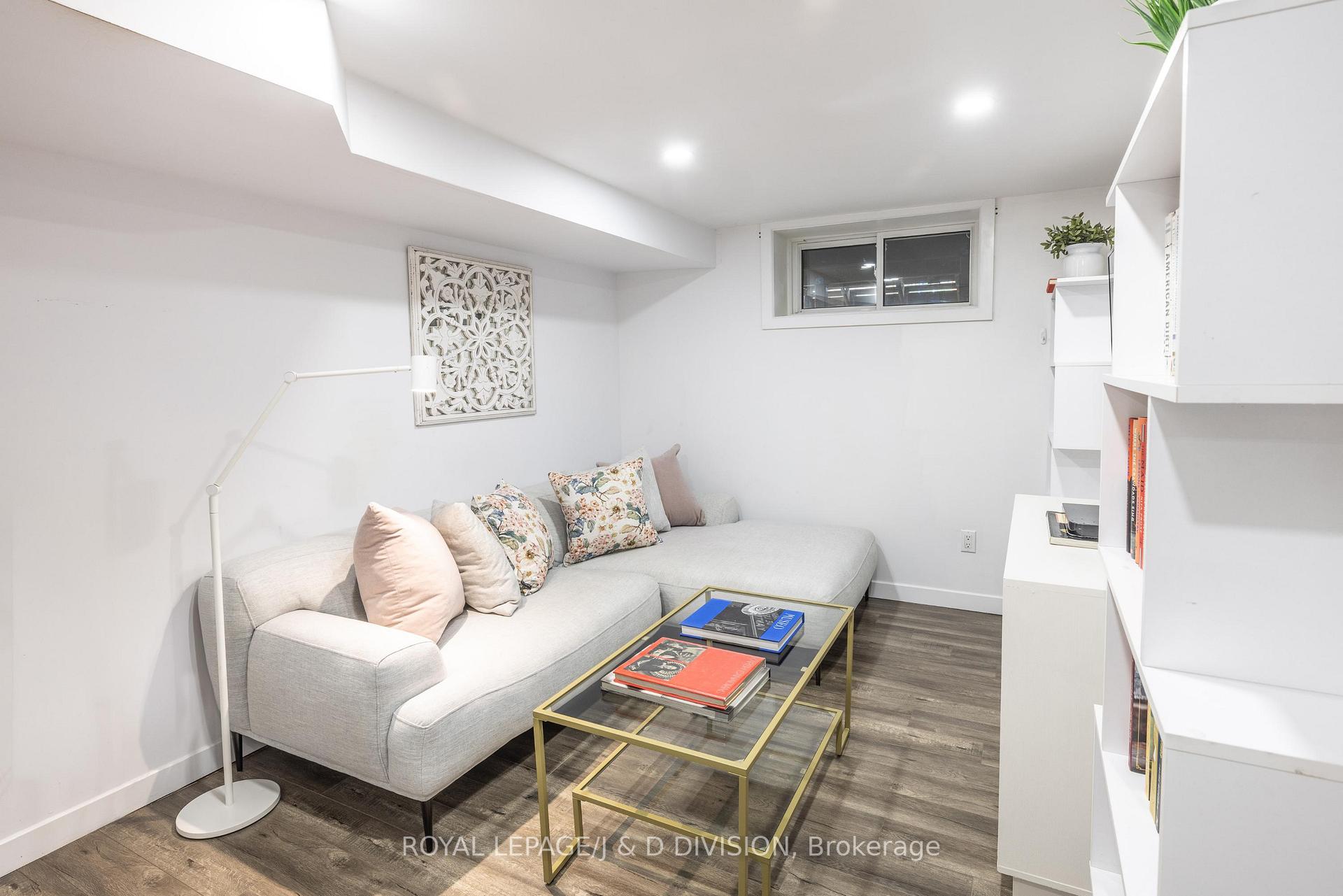 Photo 44 of 6 Lankin Boulevard, Toronto, Danforth Village-East York — HOMEH