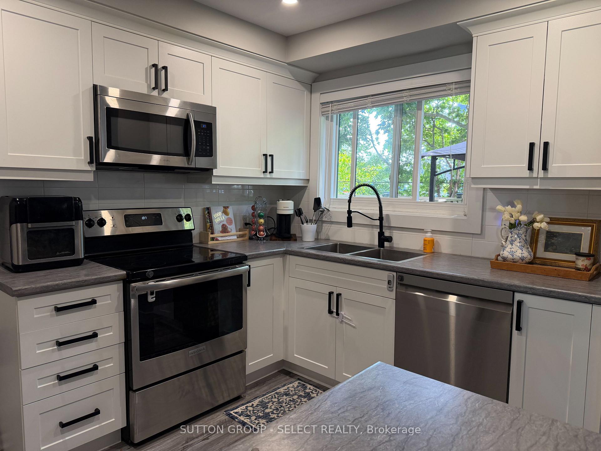 Photo 8 of Unit 26, 825 Dundalk Drive, London, South Q — HOMEH