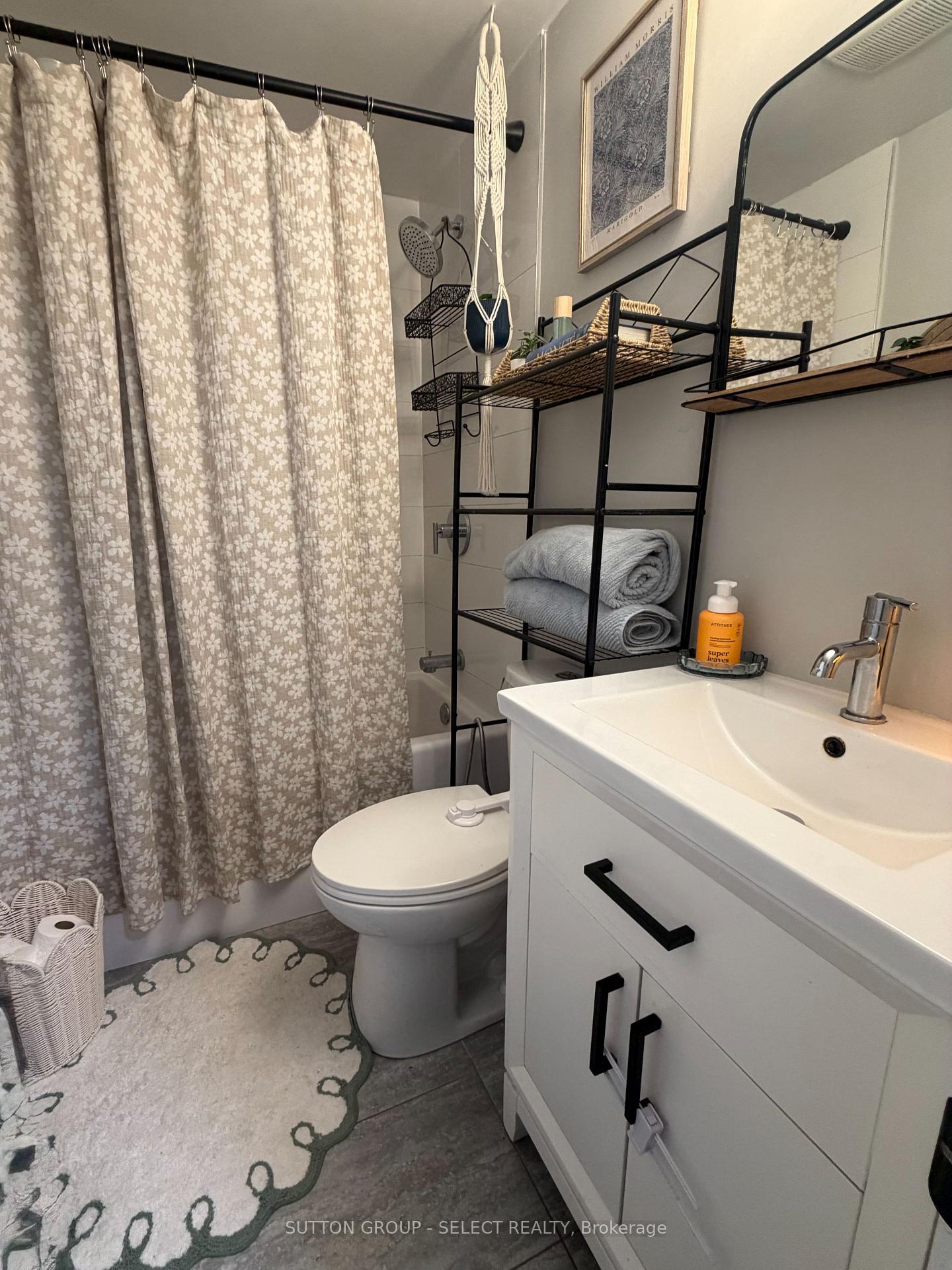 Photo 9 of Unit 26, 825 Dundalk Drive, London, South Q — HOMEH