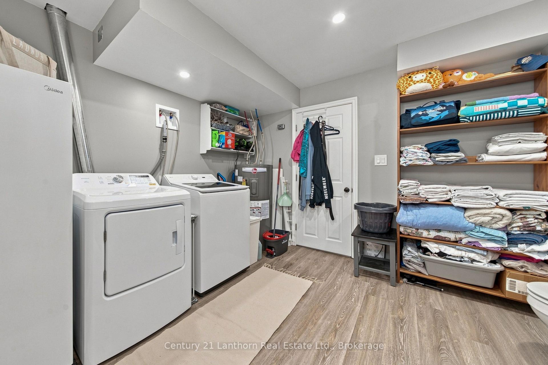 Photo 23 of 169 Farley Avenue, Belleville, Belleville Ward — HOMEH