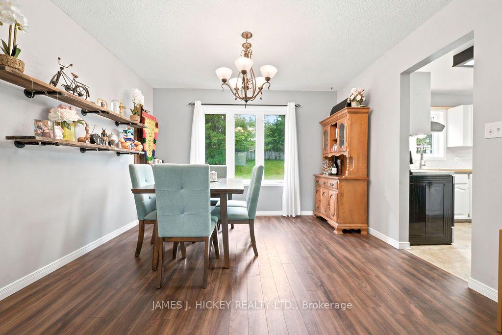 Photo 12 of 4 Banting Drive, Deep River, Deep River — HOMEH