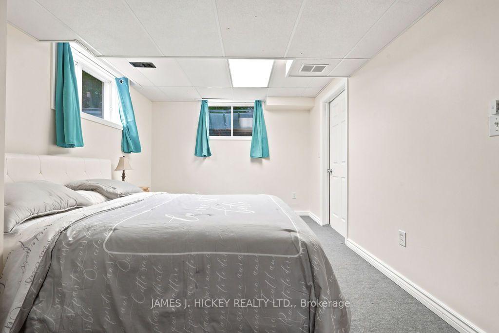 Photo 33 of 4 Banting Drive, Deep River, Deep River — HOMEH