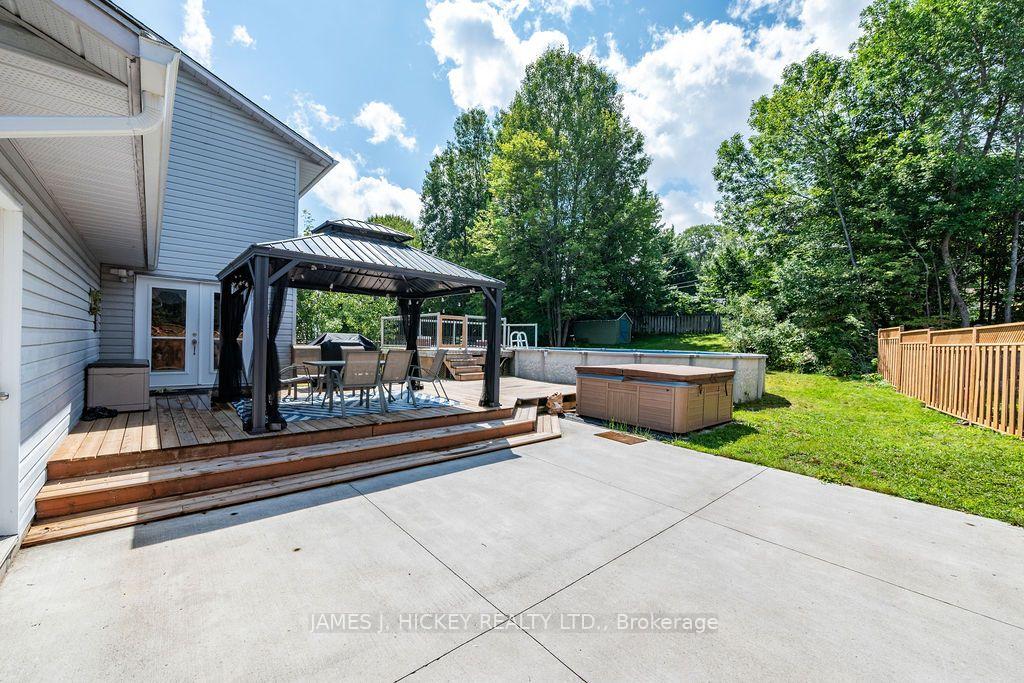 Photo 41 of 4 Banting Drive, Deep River, Deep River — HOMEH