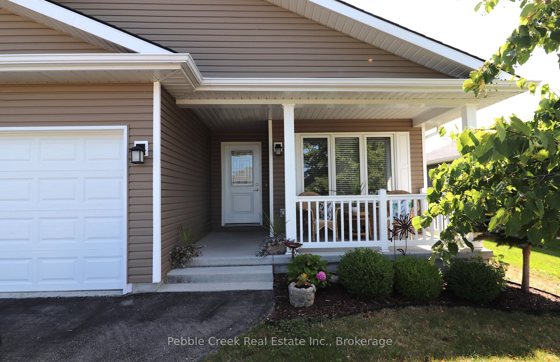Photo 2 of 20 Huron Heights Drive, Ashfield-Colborne-Wawanosh, Colborne — HOMEH