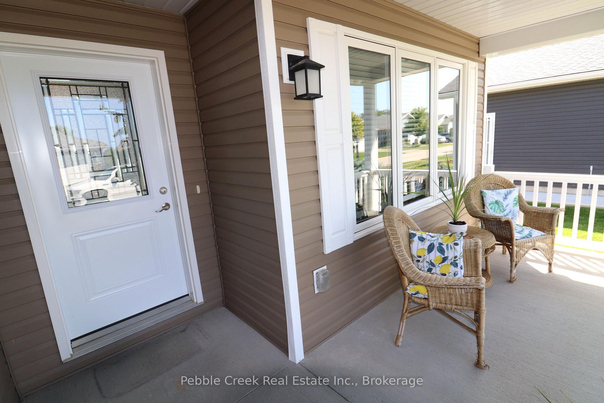 Photo 3 of 20 Huron Heights Drive, Ashfield-Colborne-Wawanosh, Colborne — HOMEH