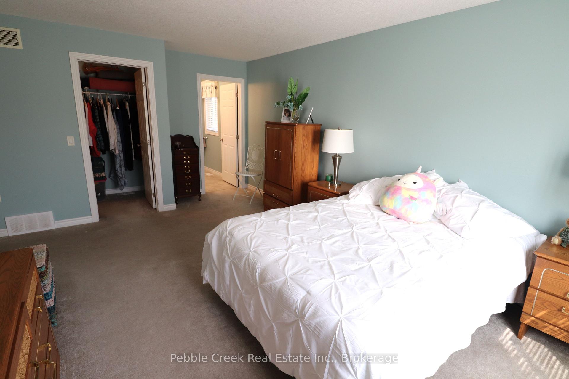 Photo 18 of 20 Huron Heights Drive, Ashfield-Colborne-Wawanosh, Colborne — HOMEH