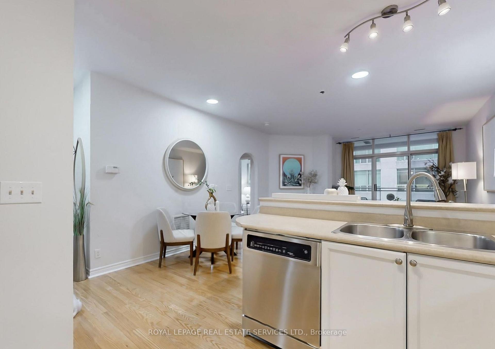 Photo 11 of Unit 604, 980 Yonge Street, Toronto, The Annex — HOMEH