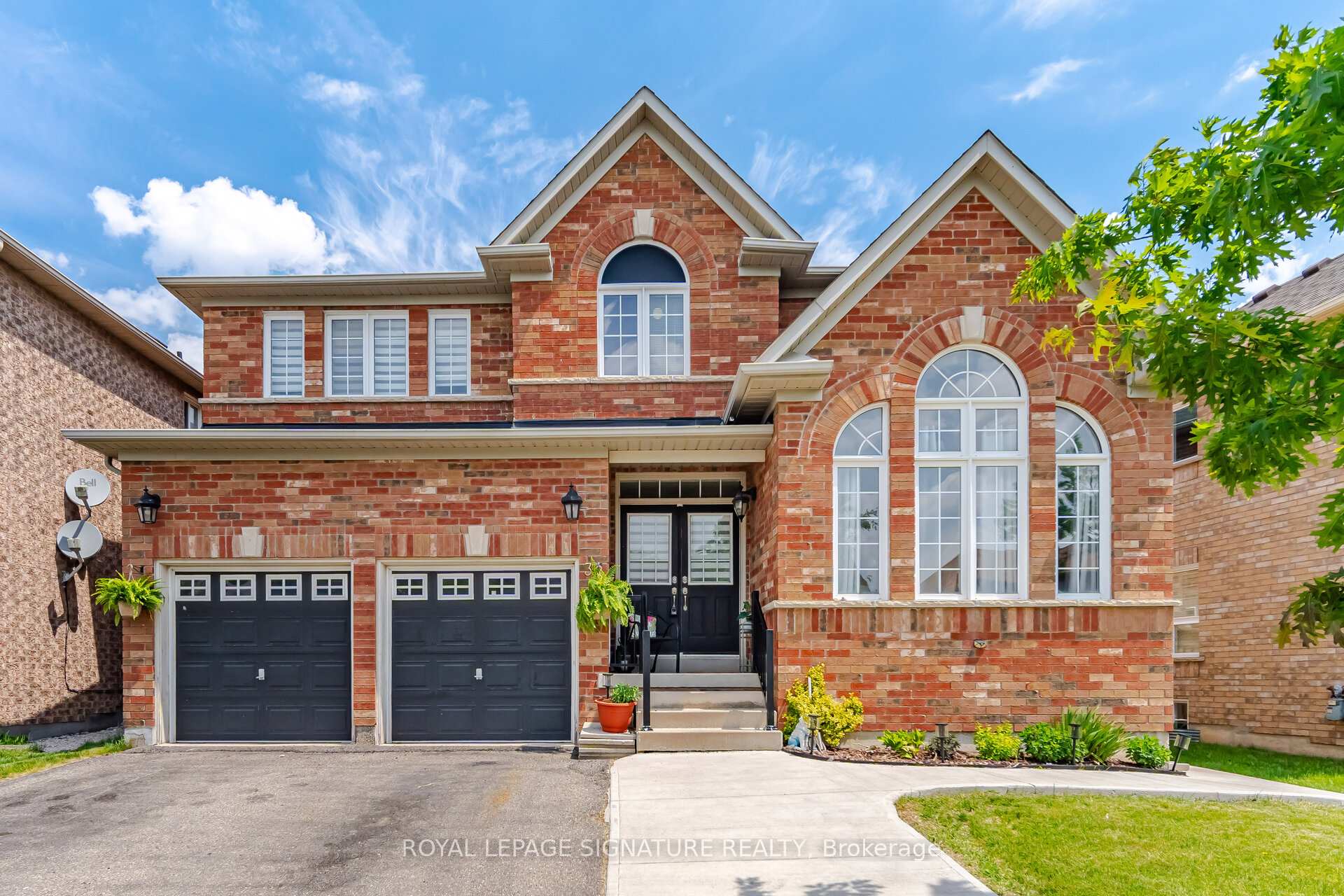 Photo 1 of 34 Nina Place, Brampton, Fletcher's Meadow — HOMEH