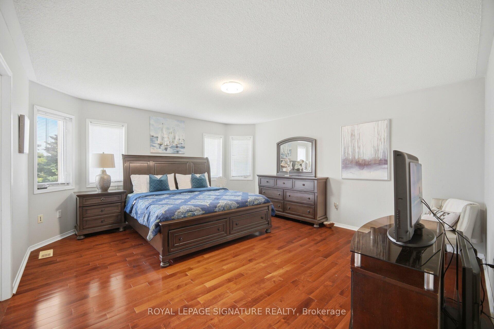 Photo 23 of 34 Nina Place, Brampton, Fletcher's Meadow — HOMEH