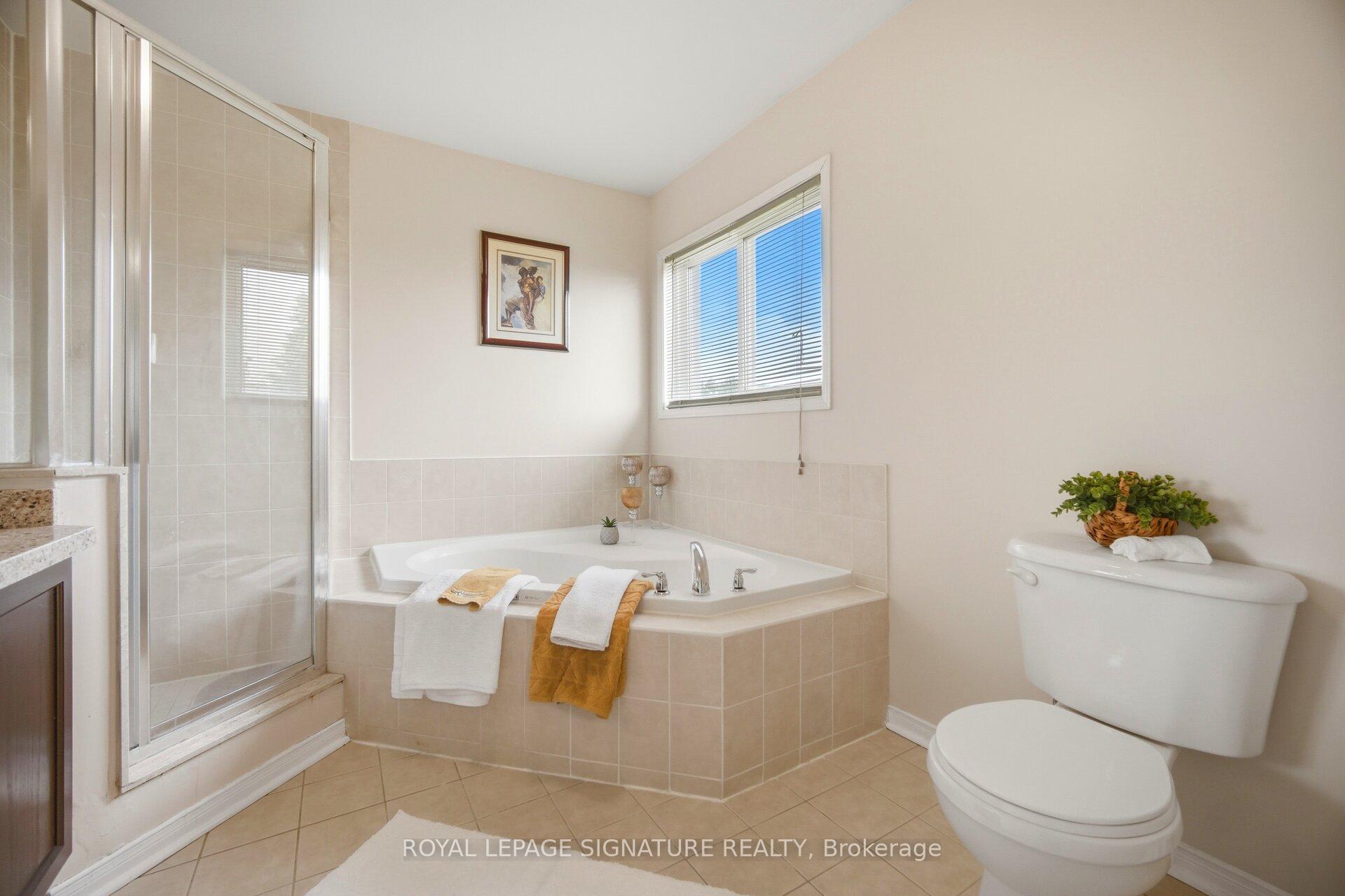 Photo 27 of 34 Nina Place, Brampton, Fletcher's Meadow — HOMEH