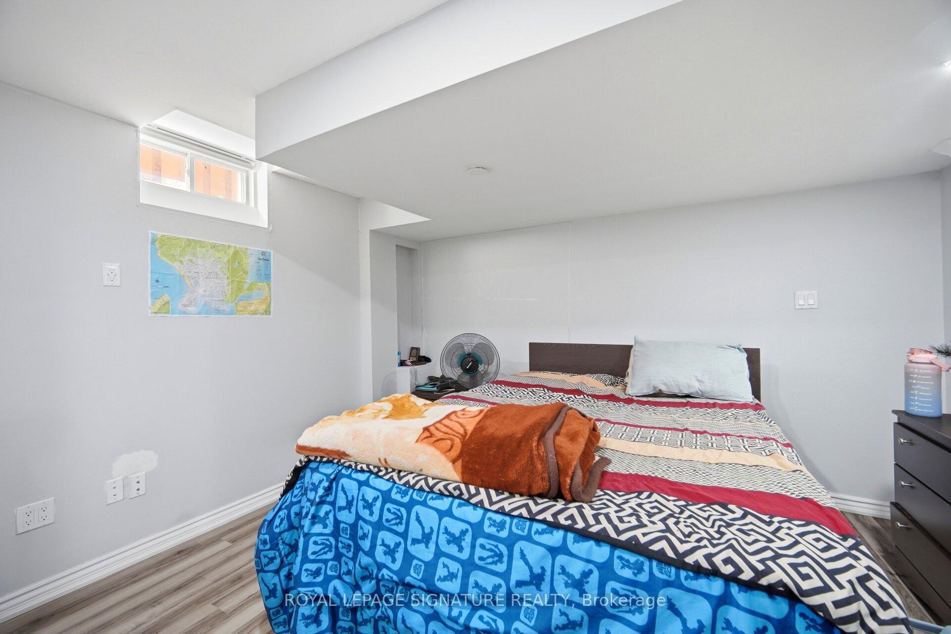 Photo 44 of 34 Nina Place, Brampton, Fletcher's Meadow — HOMEH