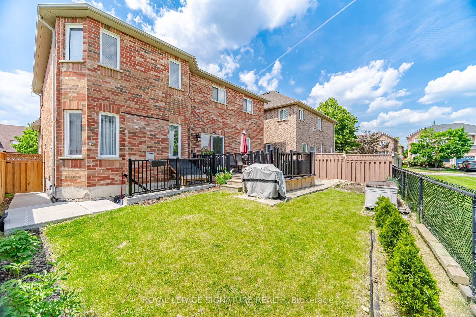 Photo 49 of 34 Nina Place, Brampton, Fletcher's Meadow — HOMEH