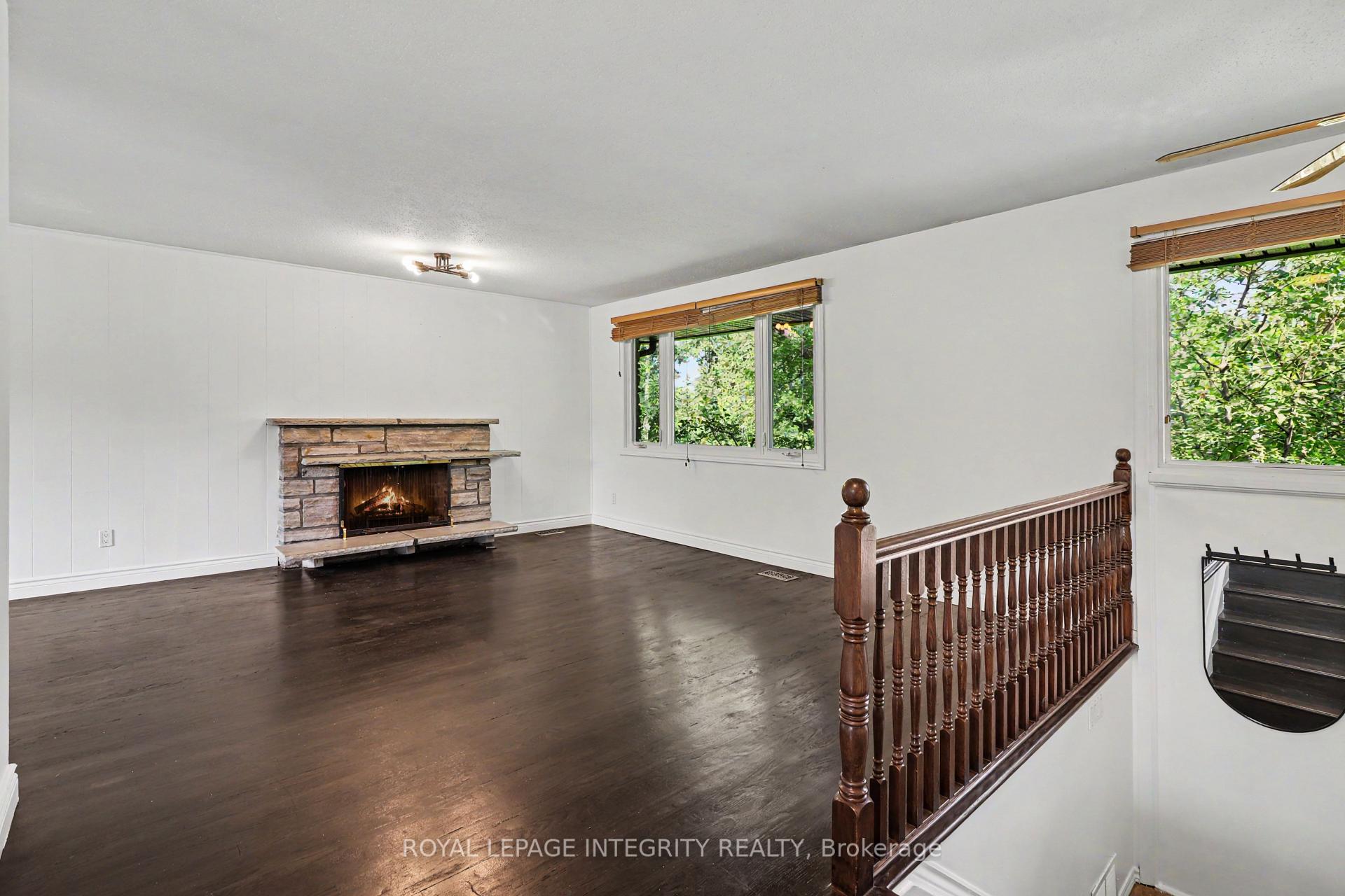 Photo 7 of 1034 Walkley Road, Ottawa, Riverside Park South — HOMEH