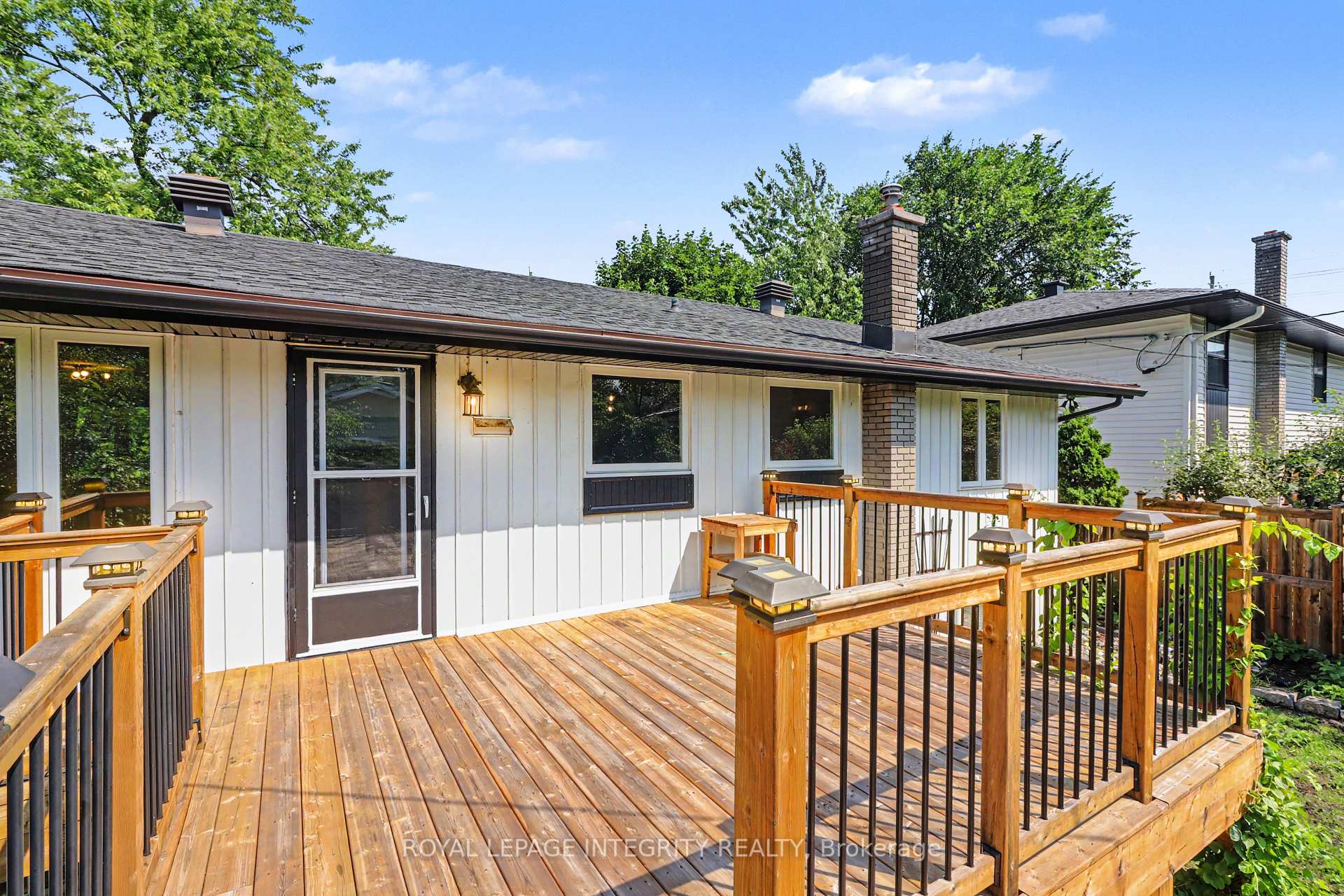 Photo 29 of 1034 Walkley Road, Ottawa, Riverside Park South — HOMEH
