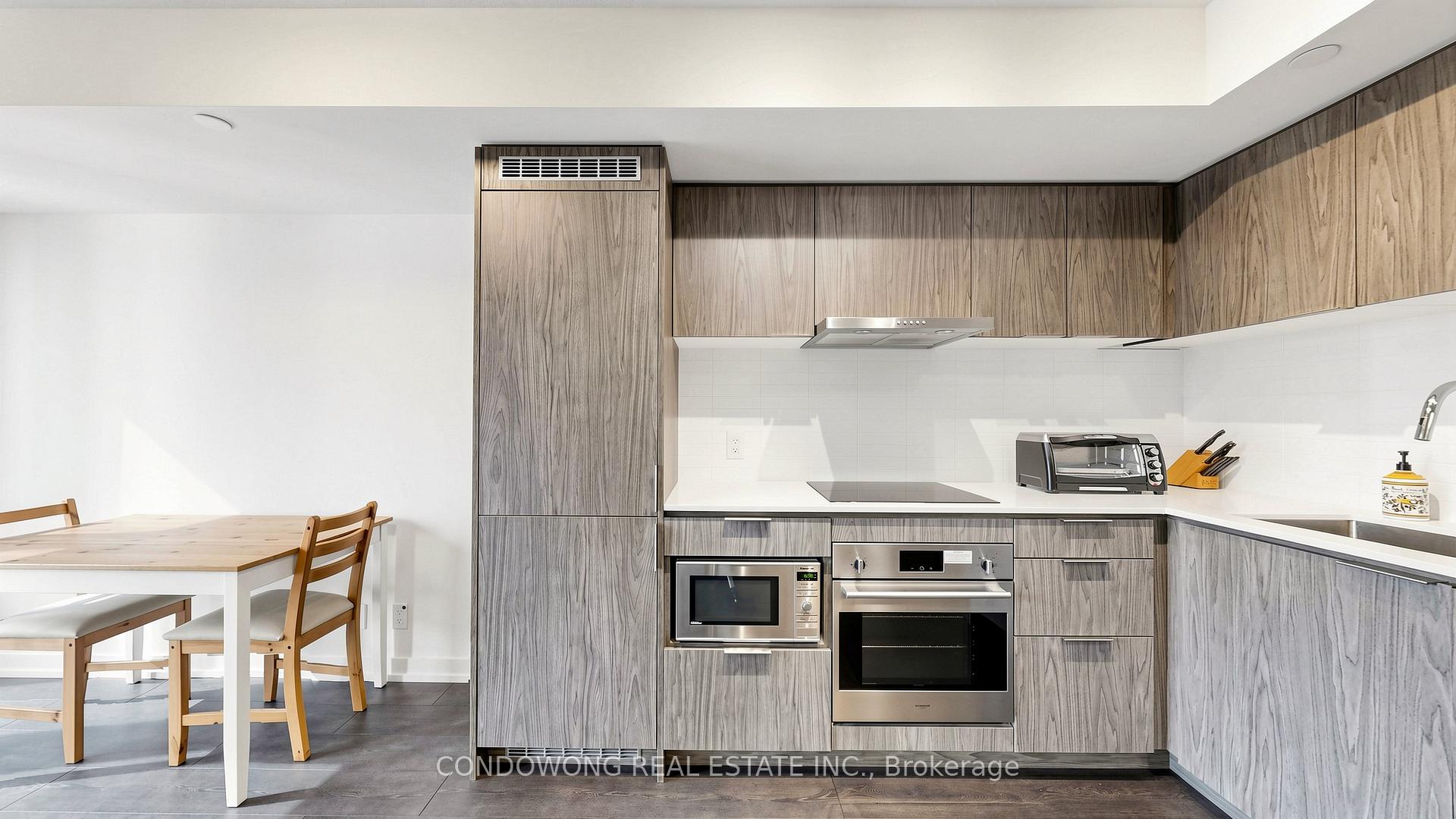Photo 2 of Unit 616, 60 Shuter Street, Toronto, Church-Yonge Corridor — HOMEH