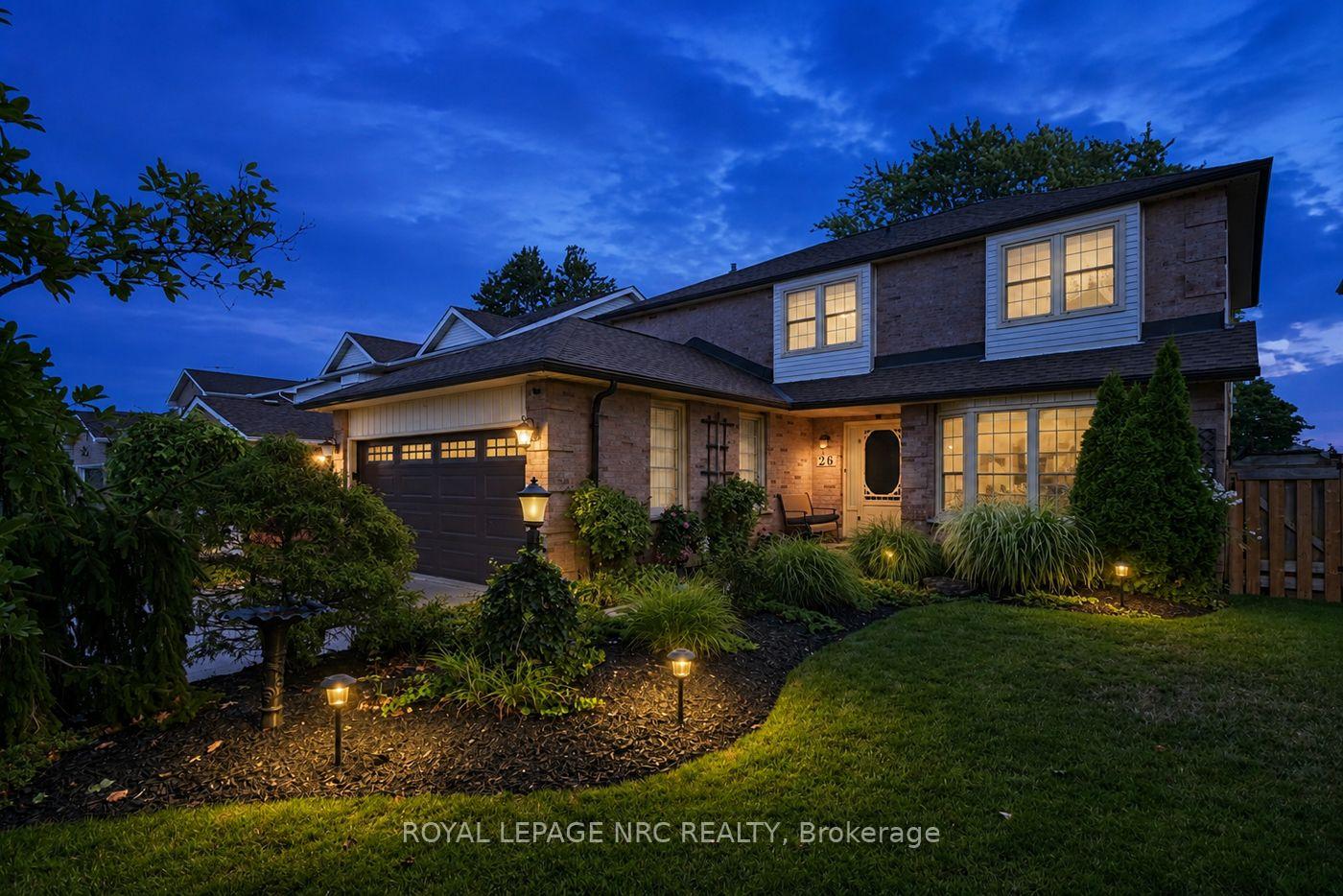 Photo 2 of 26 Strada Boulevard, St. Catharines, Rykert/Vansickle — HOMEH