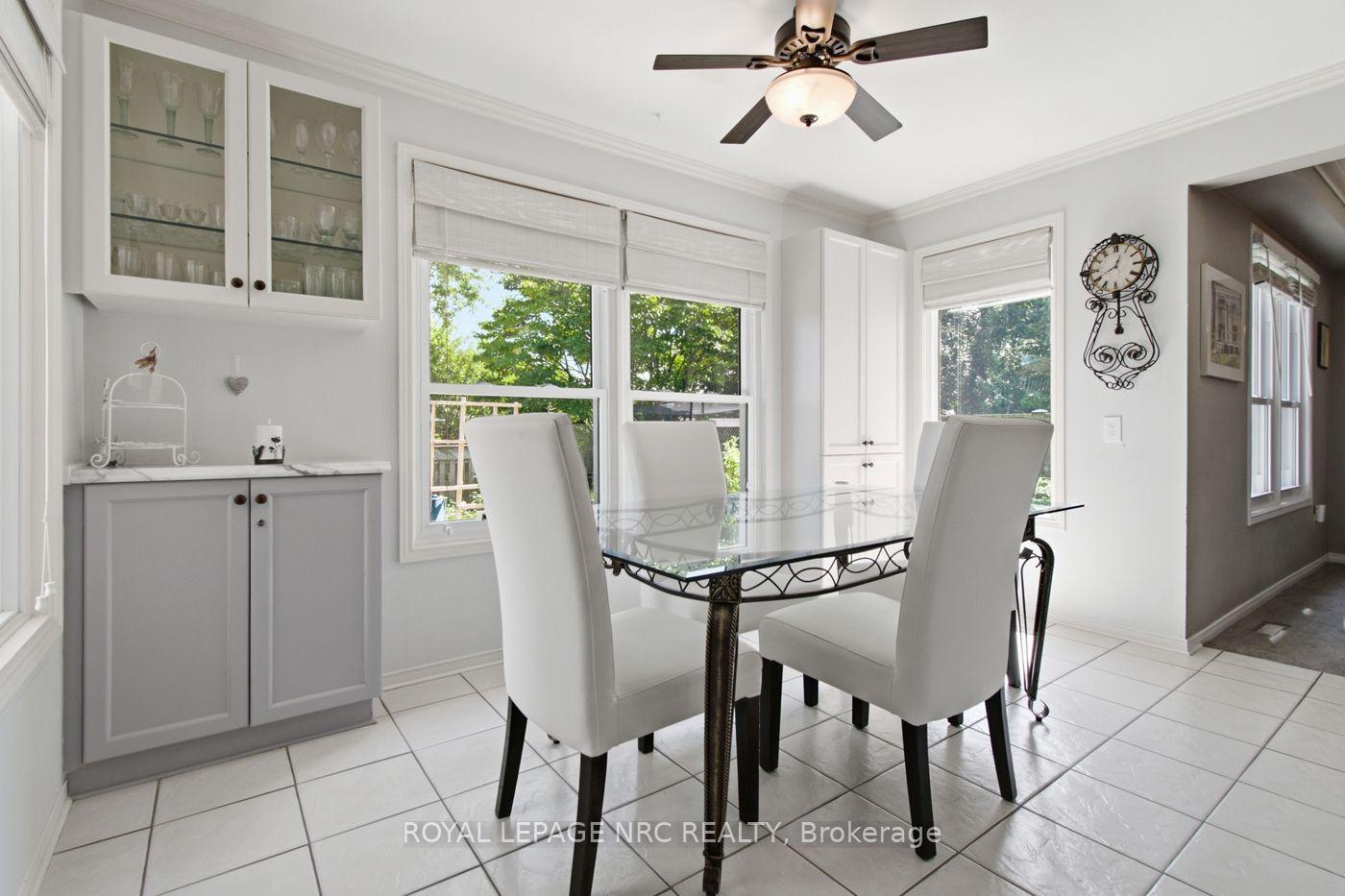 Photo 13 of 26 Strada Boulevard, St. Catharines, Rykert/Vansickle — HOMEH