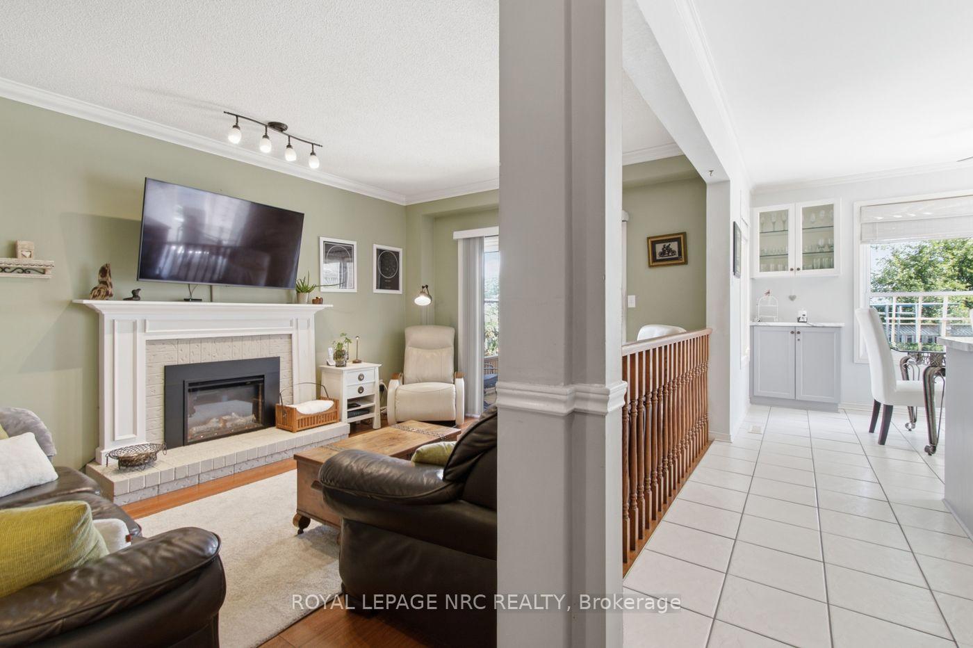 Photo 17 of 26 Strada Boulevard, St. Catharines, Rykert/Vansickle — HOMEH