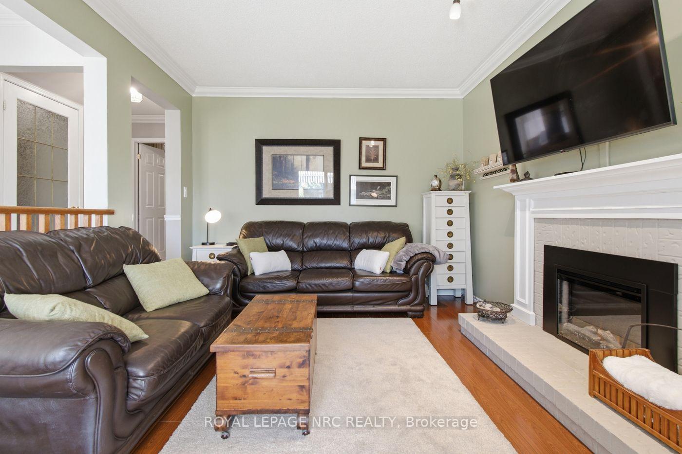 Photo 19 of 26 Strada Boulevard, St. Catharines, Rykert/Vansickle — HOMEH