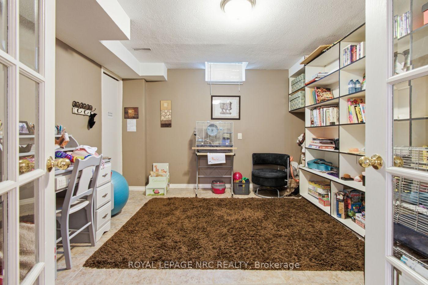 Photo 35 of 26 Strada Boulevard, St. Catharines, Rykert/Vansickle — HOMEH