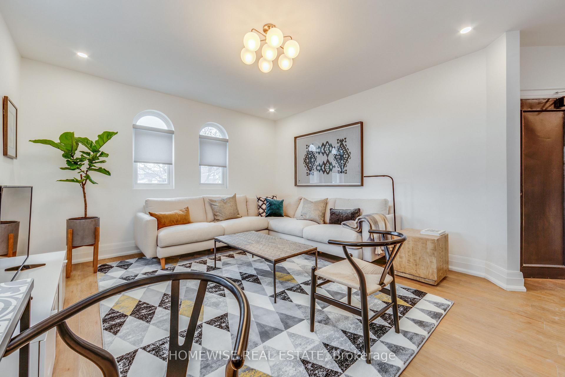 Photo 5 of Unit 101, 1340 King Street W, Toronto, South Parkdale — HOMEH