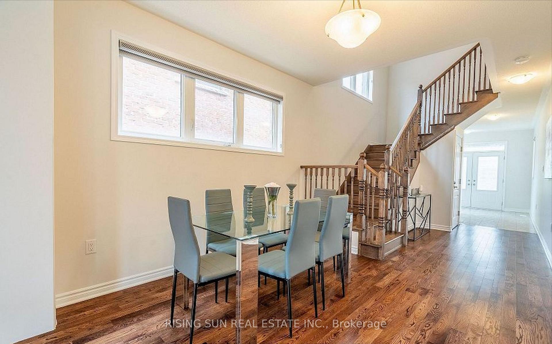 Photo 9 of 24 Herrick Drive, Brampton, Northwest Brampton — HOMEH