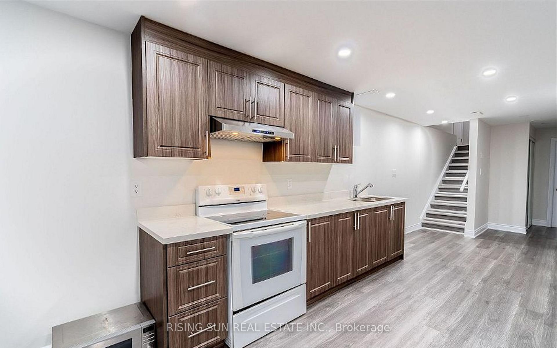 Photo 18 of 24 Herrick Drive, Brampton, Northwest Brampton — HOMEH