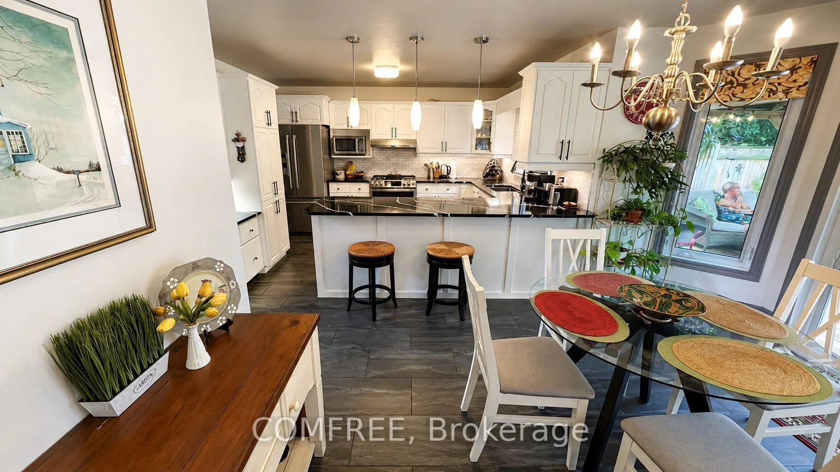 Photo 18 of 10 Sinclair Crescent, Aylmer — HOMEH