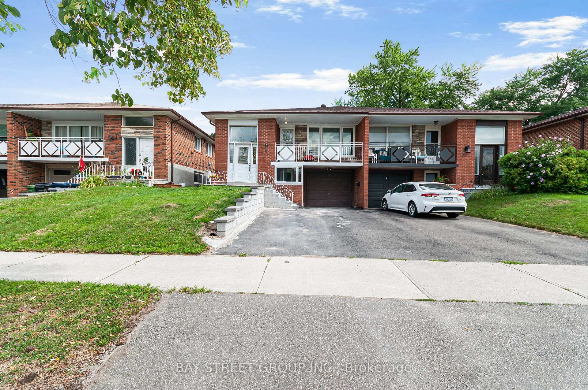 Photo 1 of 89 Mintwood Drive, North York, Bayview Woods-Steeles — HOMEH