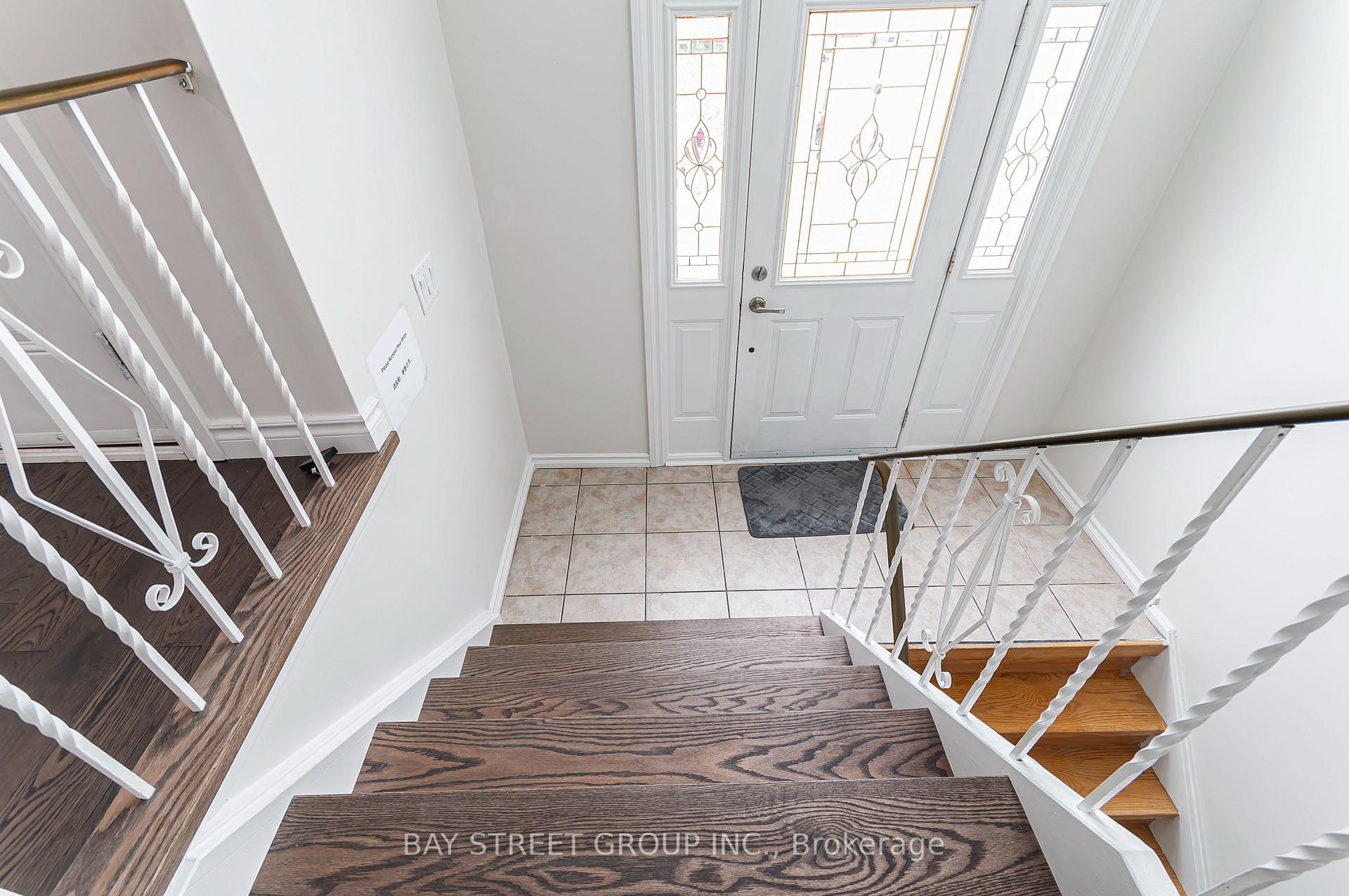 Photo 19 of 89 Mintwood Drive, North York, Bayview Woods-Steeles — HOMEH