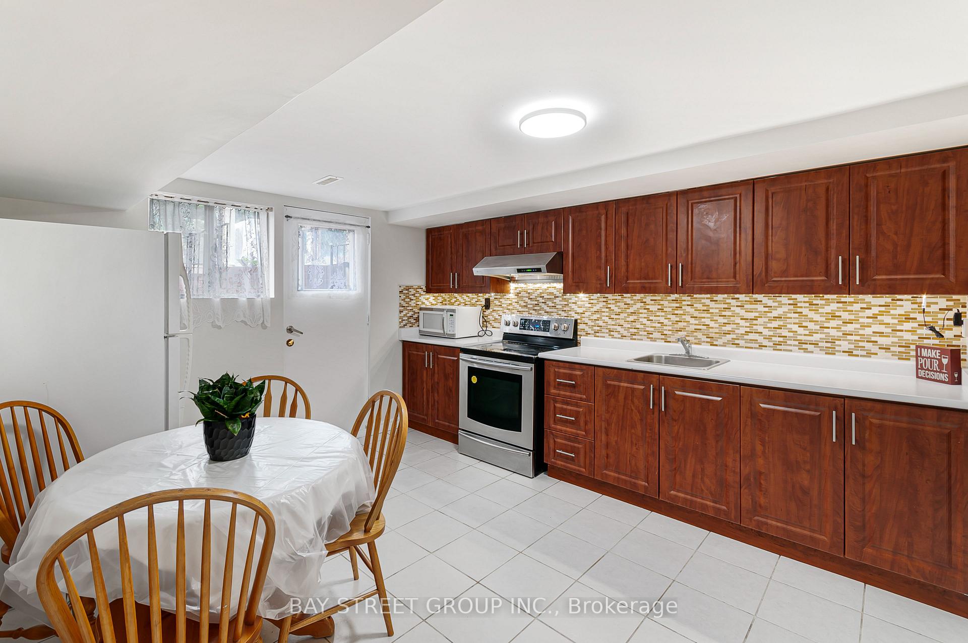 Photo 30 of 89 Mintwood Drive, North York, Bayview Woods-Steeles — HOMEH