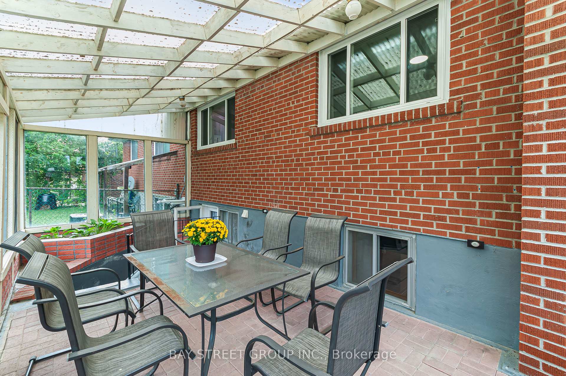 Photo 32 of 89 Mintwood Drive, North York, Bayview Woods-Steeles — HOMEH